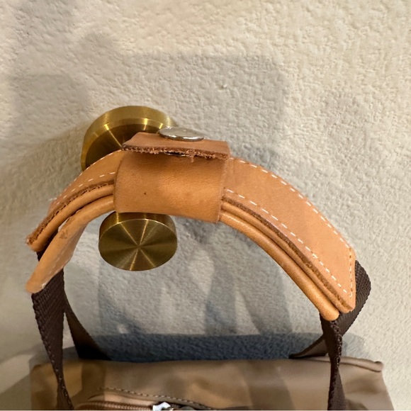 Jon Hart | Khaki Insulated Tote w/ Sherpa Bottle Sleeves champagne tote wine bag - Picture 6 of 12